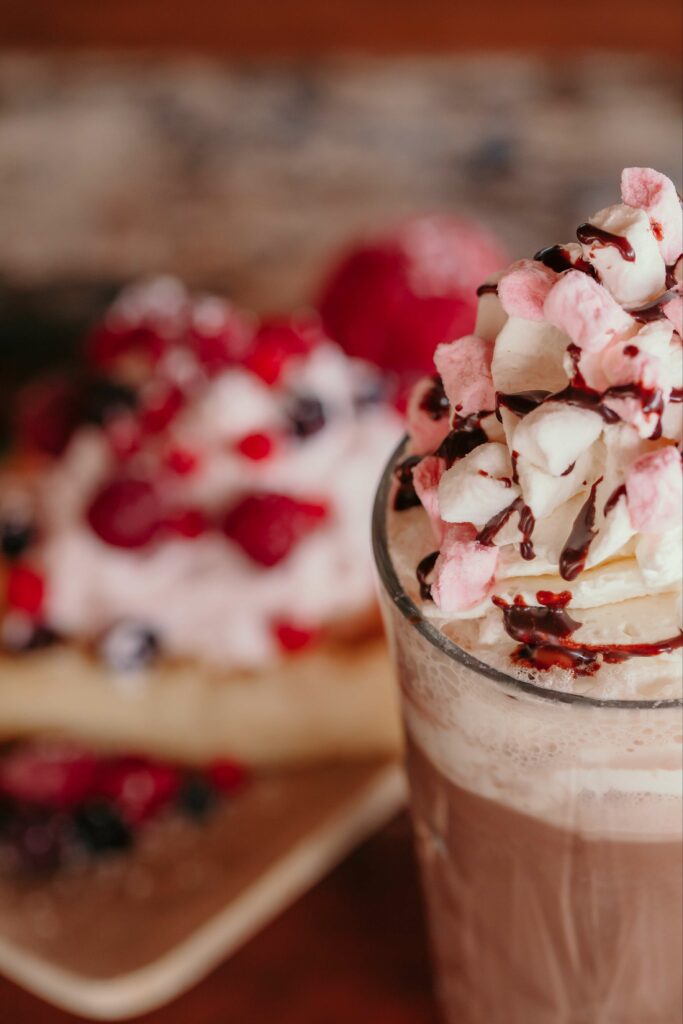 Photo corporate packshot d'une gaufre et d'un milkshake